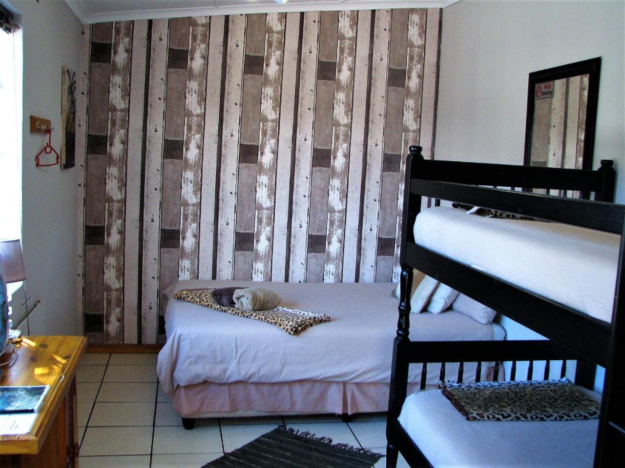 Jembjo'S Knysna Lodge & Backpackers Екстериор снимка