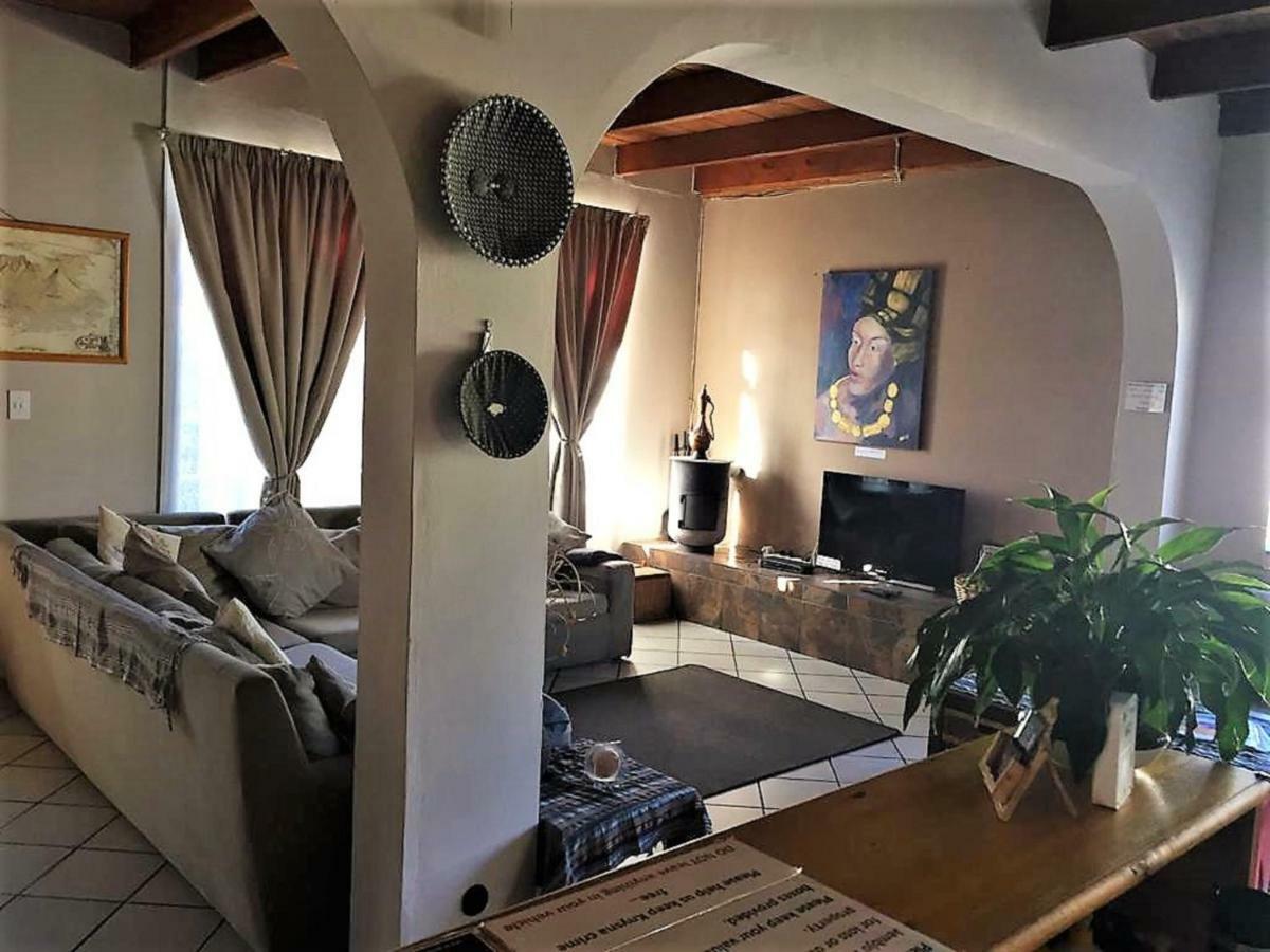 Jembjo'S Knysna Lodge & Backpackers Екстериор снимка