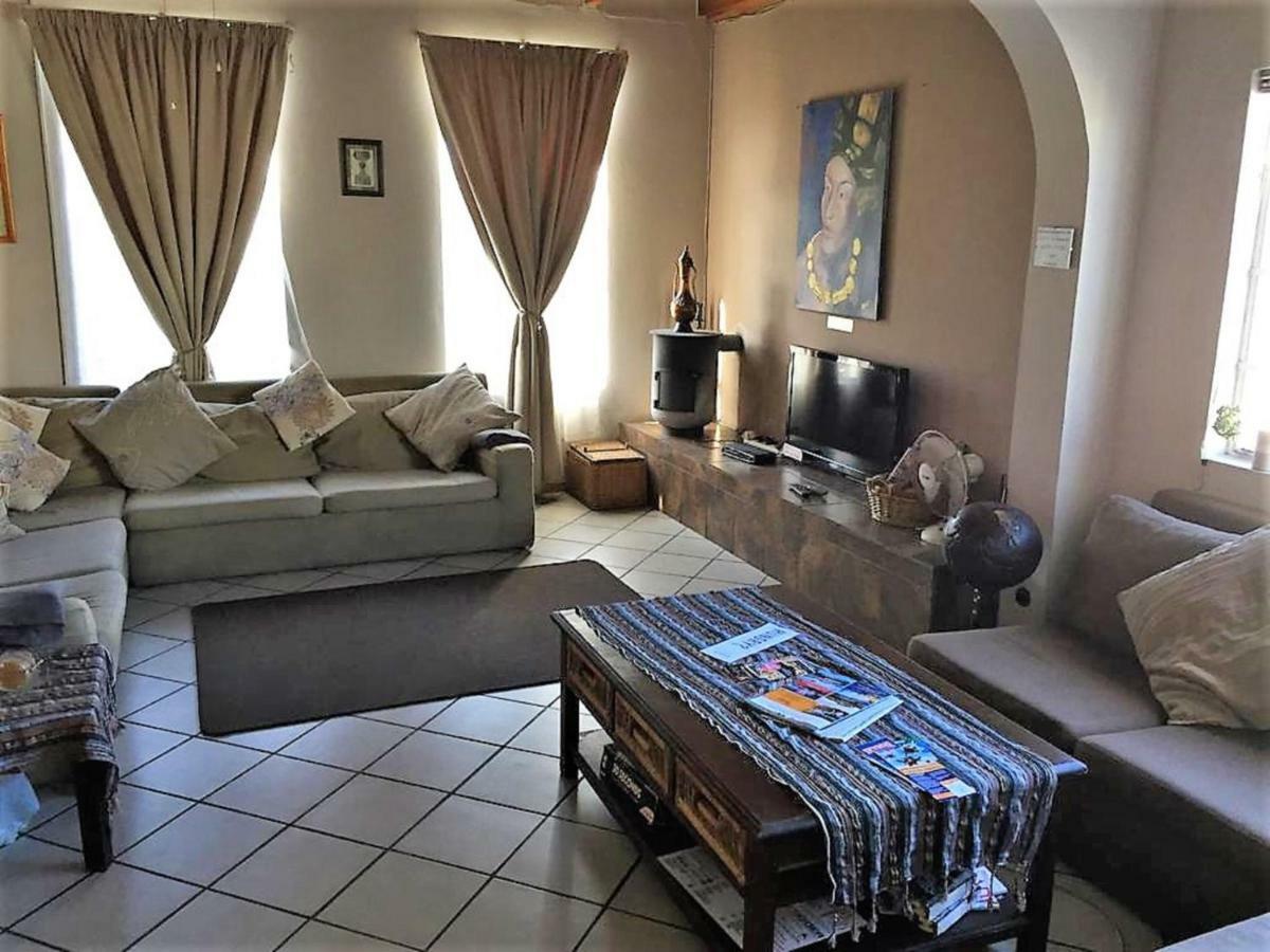Jembjo'S Knysna Lodge & Backpackers Екстериор снимка